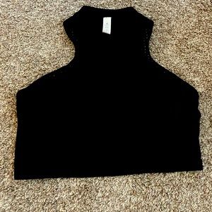 High neck half zip sports bra